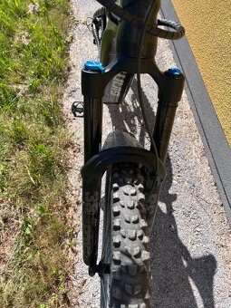 Predám elektrobicykel Giant Reign E+ 1 vel. L kupovany 2023 - 6