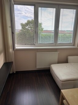 Na prenájom veľký 2izb byt -Most pri Bratislave - 6