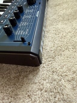 Novation MiniNova - 6