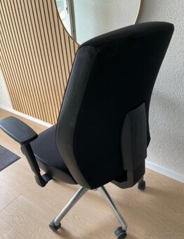 KANCELÁRSKA STOLIČKA ERGONOMICKÁ / KANCELÁRSKE KRESLO - 6