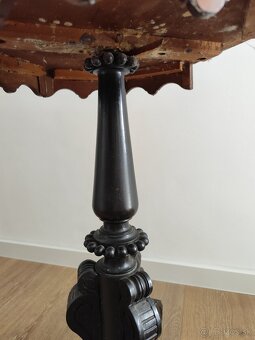 Starožitný drevený stolik - 6