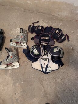 hokejova vystroj - 6