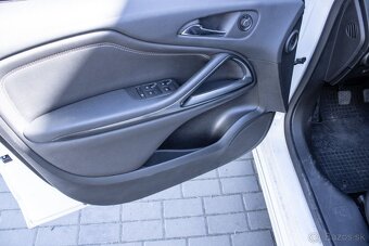 Opel Zafira OPC - 6