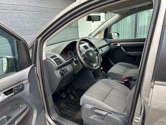 Volkswagen Touran 1.9 TDI 66kw 2009 - 6