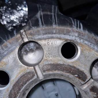 AUDI hliníkové disky 5x112 R19 8J ET49 - 6