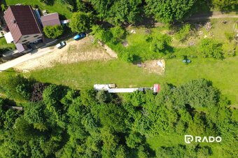 RADO | Veľký stavebný pozemok neďaleko Bytče a Žiliny - 6