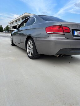 Na predaj: BMW E92 325i - 6