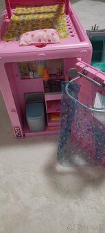 Barbie karavan - 6