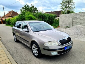 Škoda Octavia 2 COMBI 1,9TDI 77KW ELEGANCE - 6