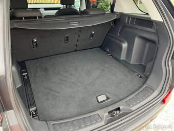 Land Rover Discovery Sport 2.0L 110Kw TD4 SE AT - 6