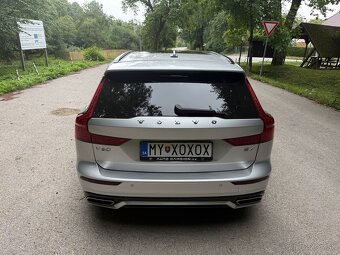 Volvo V60 B4 R-Design, diesel, 2021 - 6