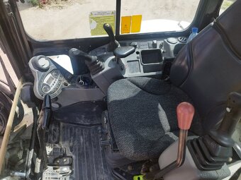 mini bager bobcat e45 - 6