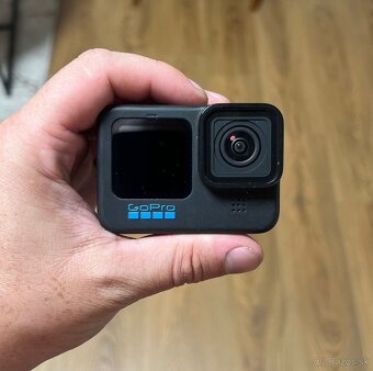 GoPro 11 Black - battery charger + 4 batérie - 6