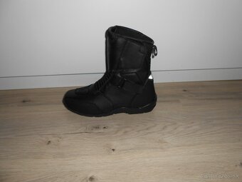 Predam nove kvalitne  kozene moto topanky RST - 6
