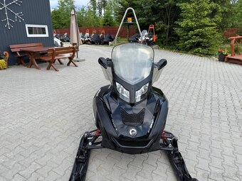 Snežný skúter BRP Lynx Adventure Grand Tourer 1200 4-TEC - 6