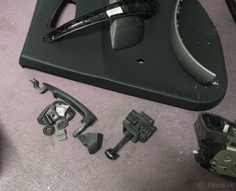 BMW E87 - Diely pravých zadných dverí - 6