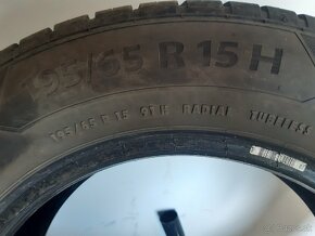 2x pneu 195/65 R15 letné - 6