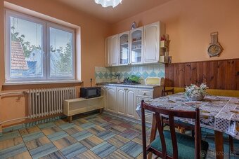 Na predaj 5 izb. rod .dom s malým pozemkom v obci Dolný Štál - 6