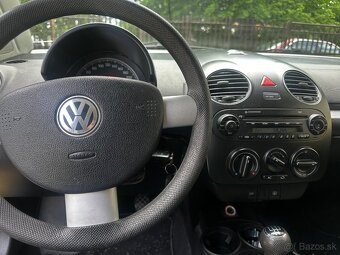 VW New Beetle 2008 - 6