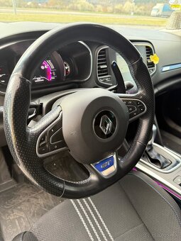 Renault Megane IV GT 205 - 6