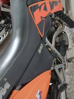 KTM 640 - 6