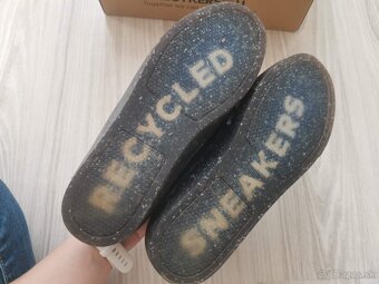 Čierne dámske ekologické tenisky Recykers č. 38 - 6
