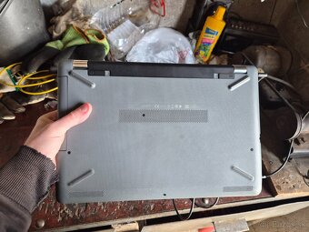 HP notebook nepouživaný - 6