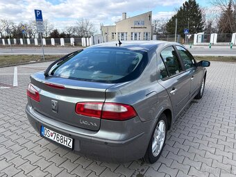Renault Laguna II 2.2 dCi 110kW - 6