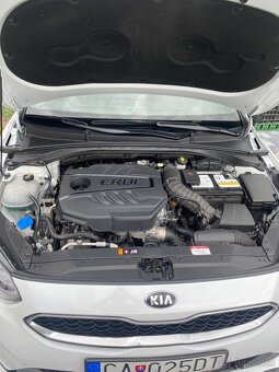 Kia proceed gt - 6