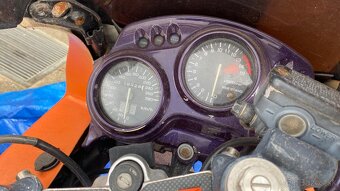 Predám honda cbr 600 F - 6