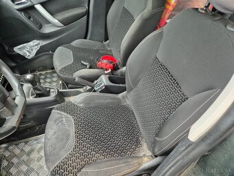 Rozpredám citroen c3 1.4 hdi - 6