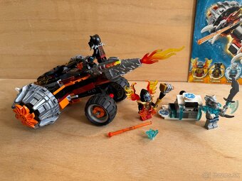70222 LEGO CHIMA Tormak’s Shadow Blazer - 6