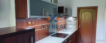 Slnečný 2-izbový byt s dvoma balkónmi na sídlisku Chrenová – - 6