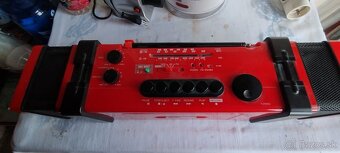 Predám krásny Sharp viď foto cena 100 eur. - 6