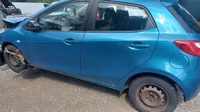 Mazda 2 1.35i rok 2007-13 153.200km - 6