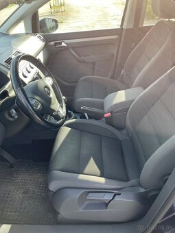 Volkswagen Touran - 6