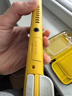 Nintendo Switch Lite Yellow + Hard case + obal + sklo - 6