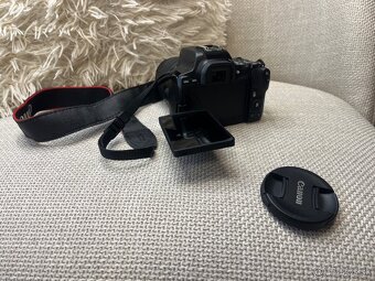 Predám foťák zrcadlovku Canon 250d, nepoužitá - 6