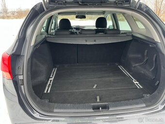 KIA Ceed SW Platinum 1,6 CDRi AT6 (94kW/128k) - 6