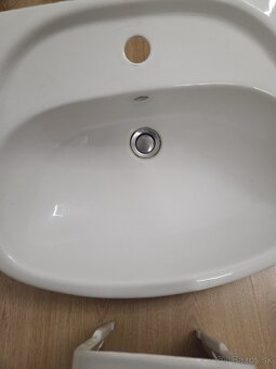 UMYVADLO DO KÚPEĽNE JIKA - 6