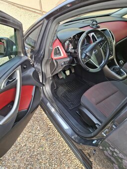 Predám opel astra j - 6