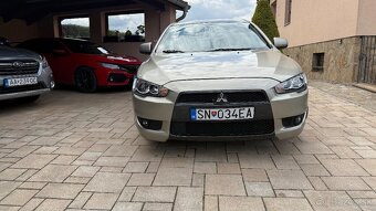Mitsubishi Lancer - 6