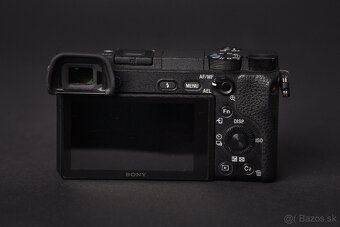 SONY Alpha A6300 - 6