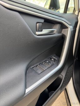 Toyota raw 4 /2.0/valvematic comfort Fwd - 6