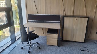 Kancelársky nábytok,sedacia súprava,komody - 6