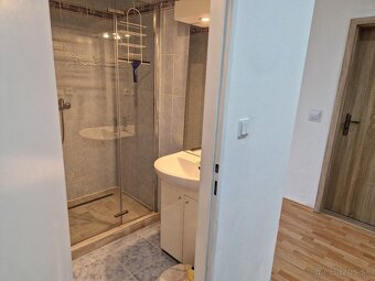 Dám do podnájmu 3izbový byt s balkónom - 6