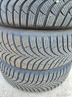 Predám zimnú sadu plecháčov Kamiq 5x100 r16 - 6