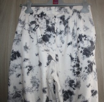 Dámske tepláky č. 40 - 6