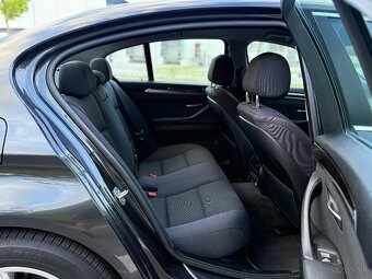 BMW 528i x-Drive 4x4 F10 Facelift TOP STAV Slovenské Auto - 6