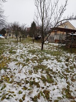 Pozemok vhodný na výstavbu chaty alebo menšieho domčeku - 6